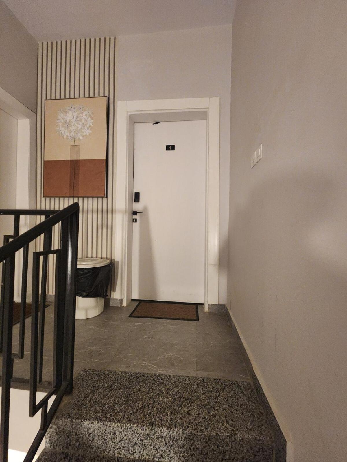 Elegant 2br In Al Yarmook - Near Dammam Road Pangsapuri *